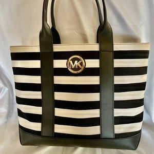 Michael Kors Fulton Canvas Blk/Wht Striped Tote